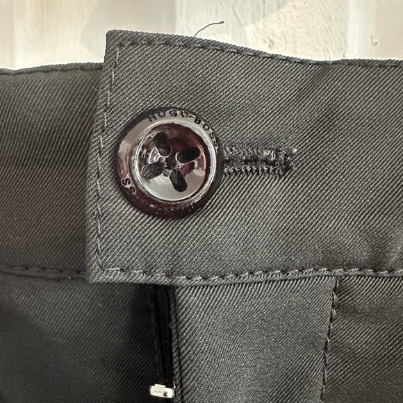 Hugo Boss - Picture 4 of 15